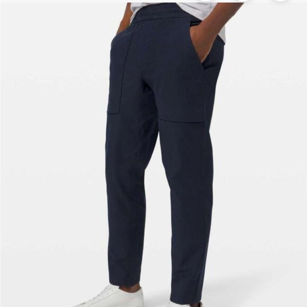 Lululemon bowline utilitech pants in navy, size Large